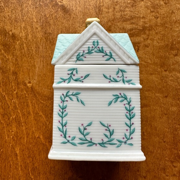 Lenox Spice Village 1989 Bay - Picture 3 of 7